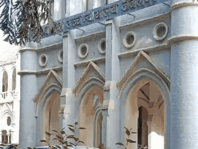 cover28-2_1770311107.gif