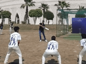 gifmagicsite-2026-03-02t151300660_1772444603.gif