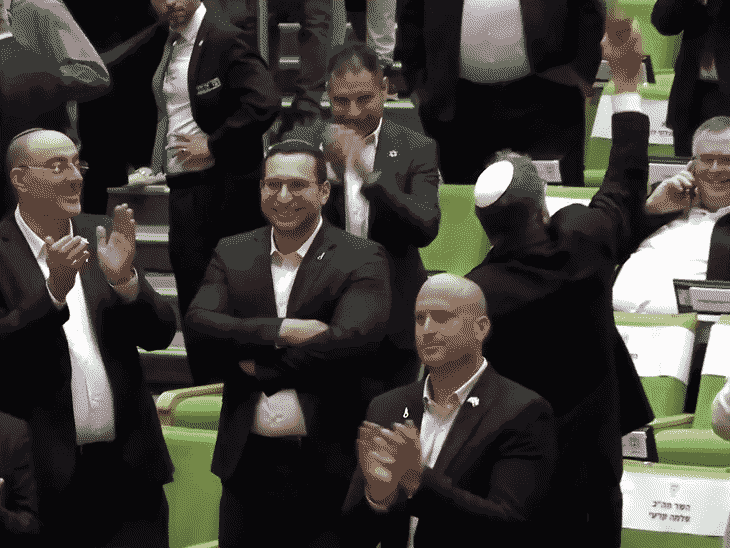 gifmagicsite-51_1774937659.gif