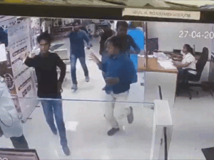 comp-11_1777301307.gif