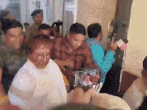cover13-11774347034_1775577680.gif
