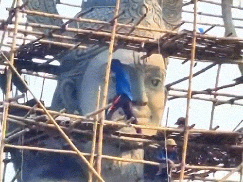 3_1781394695.gif