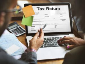 how-to-file-income-tax-return1755667996_1784783056.jpg