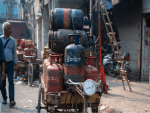 ezgif_com-gif-maker_1785544029068.gif